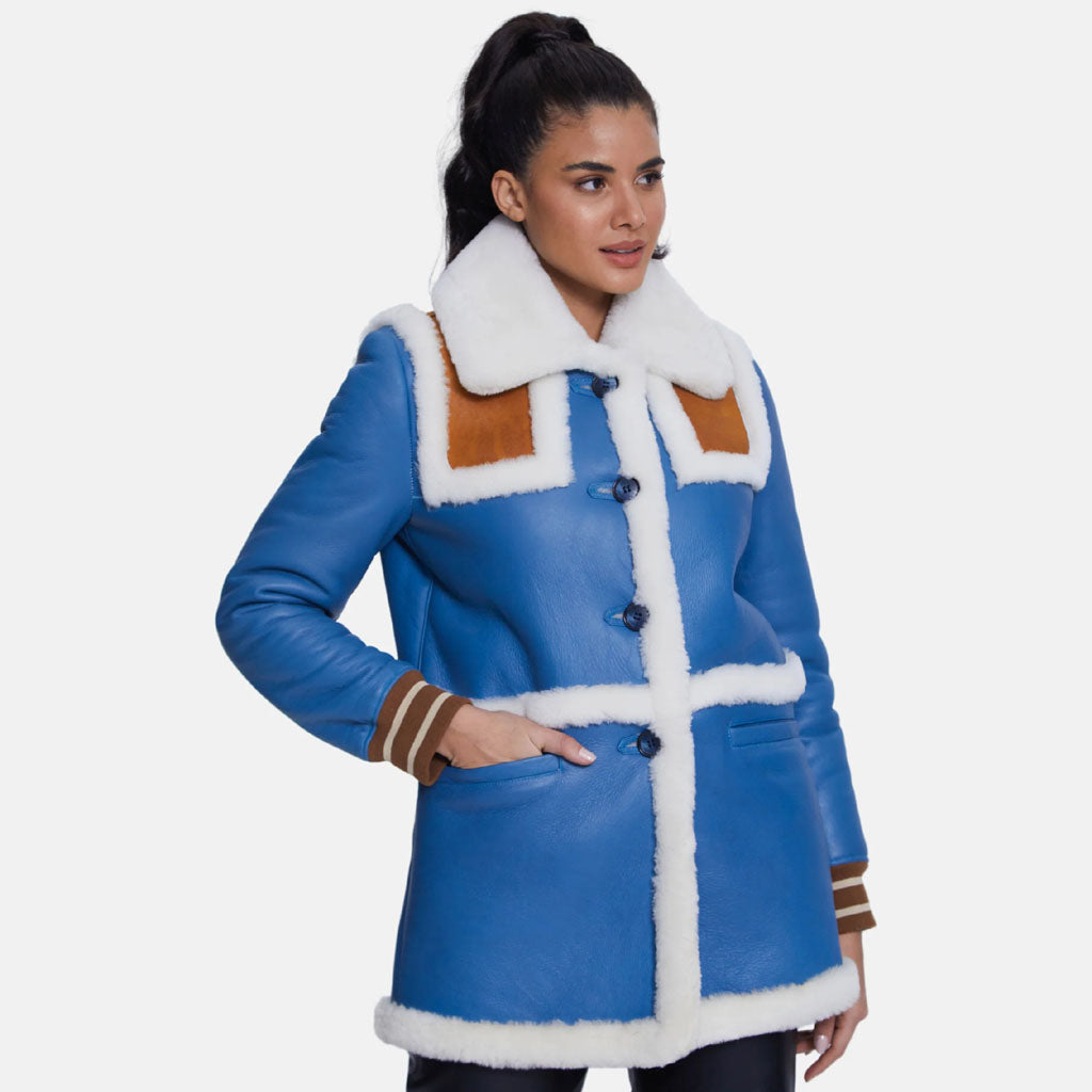 Veste en peau de mouton bleue avec fourrure blanche pour femme