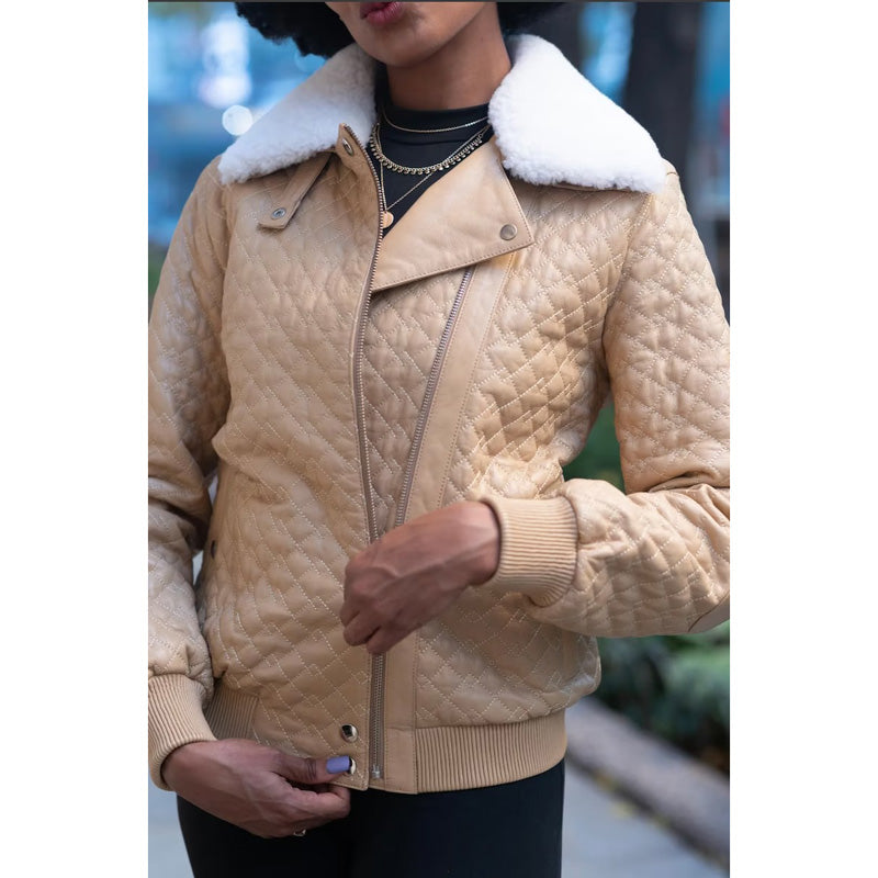 Veste matelassée en cuir pour femme avec col en peau de mouton