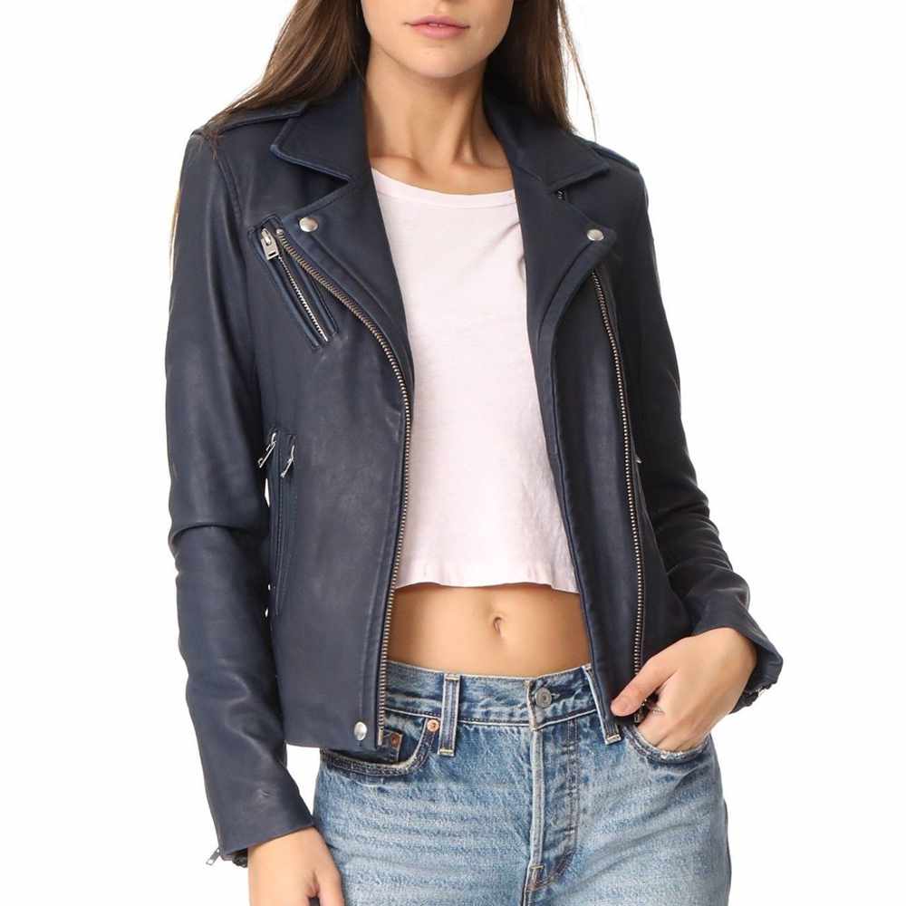 Veste de moto en cuir violet coupe slim pour femme