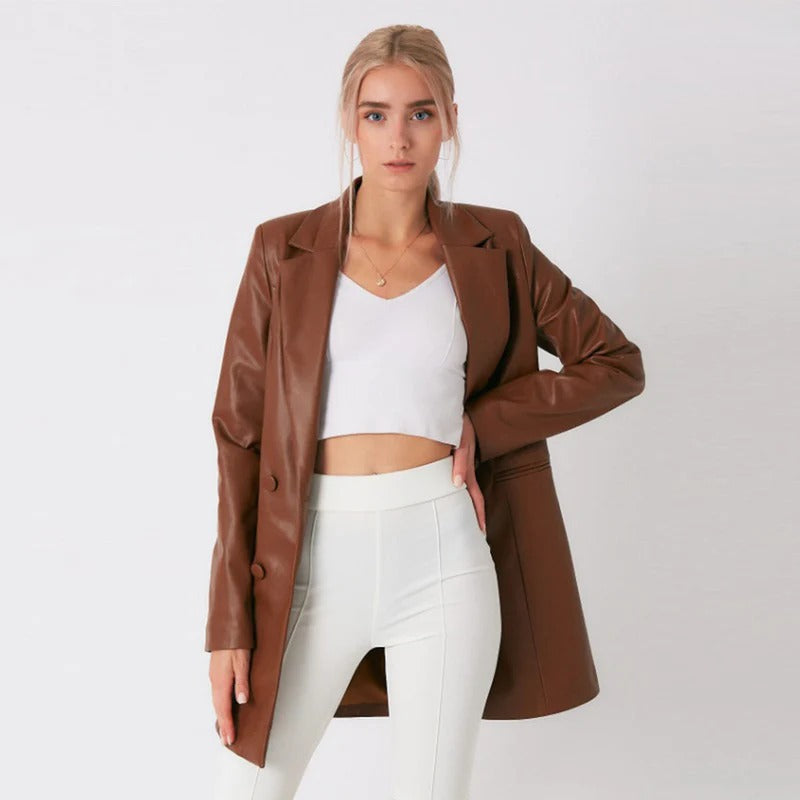 Manteau long en cuir d'agneau marron pour femme